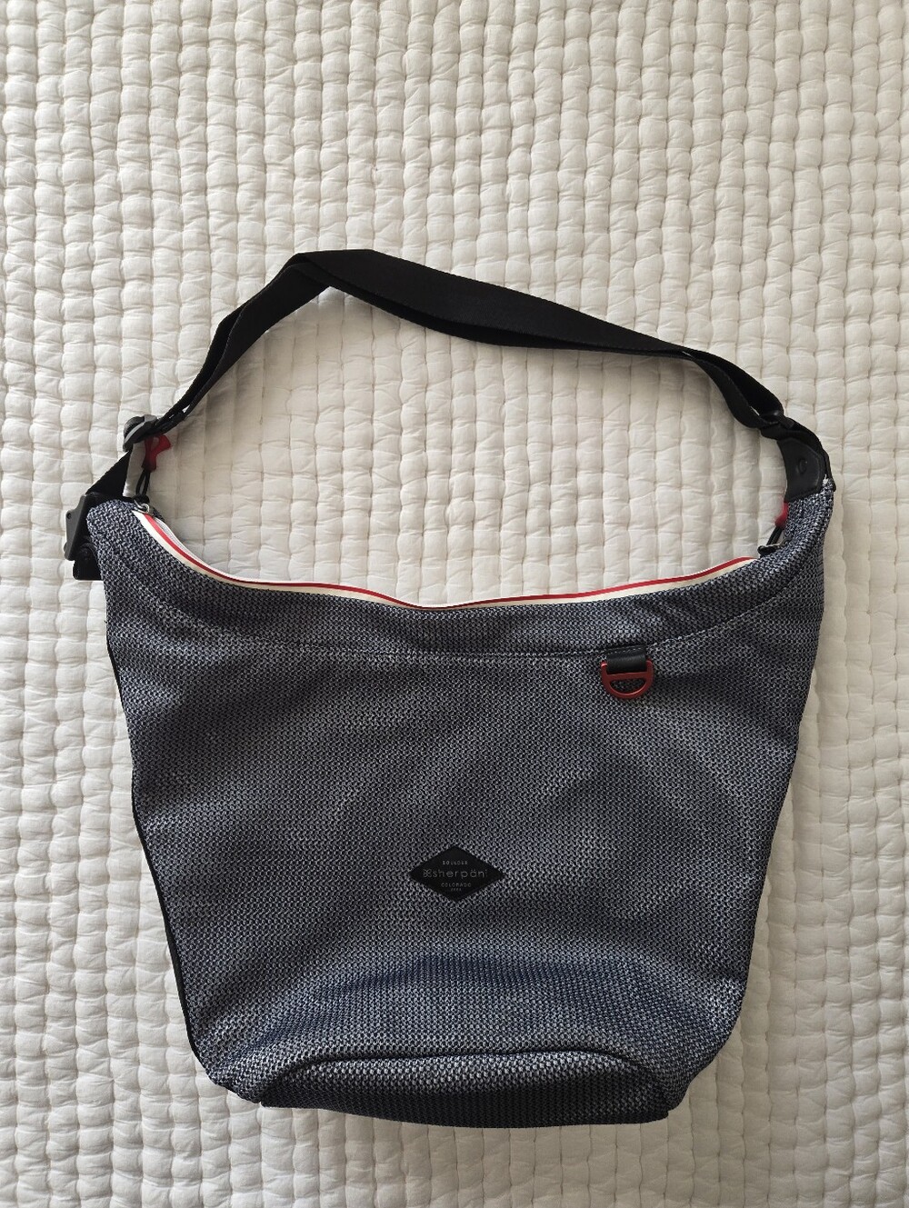 Sherpani Eco-friendly Gray Crossbody Shoulder Bag - Adjustable Strap